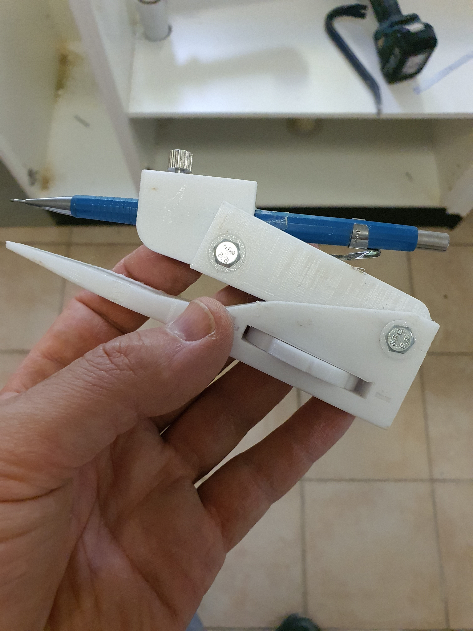 Joiners scribe deals